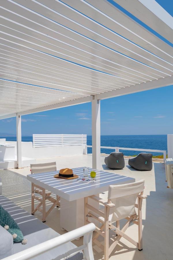 Infinite Blue Luxury Suites Fíra Kültér fotó