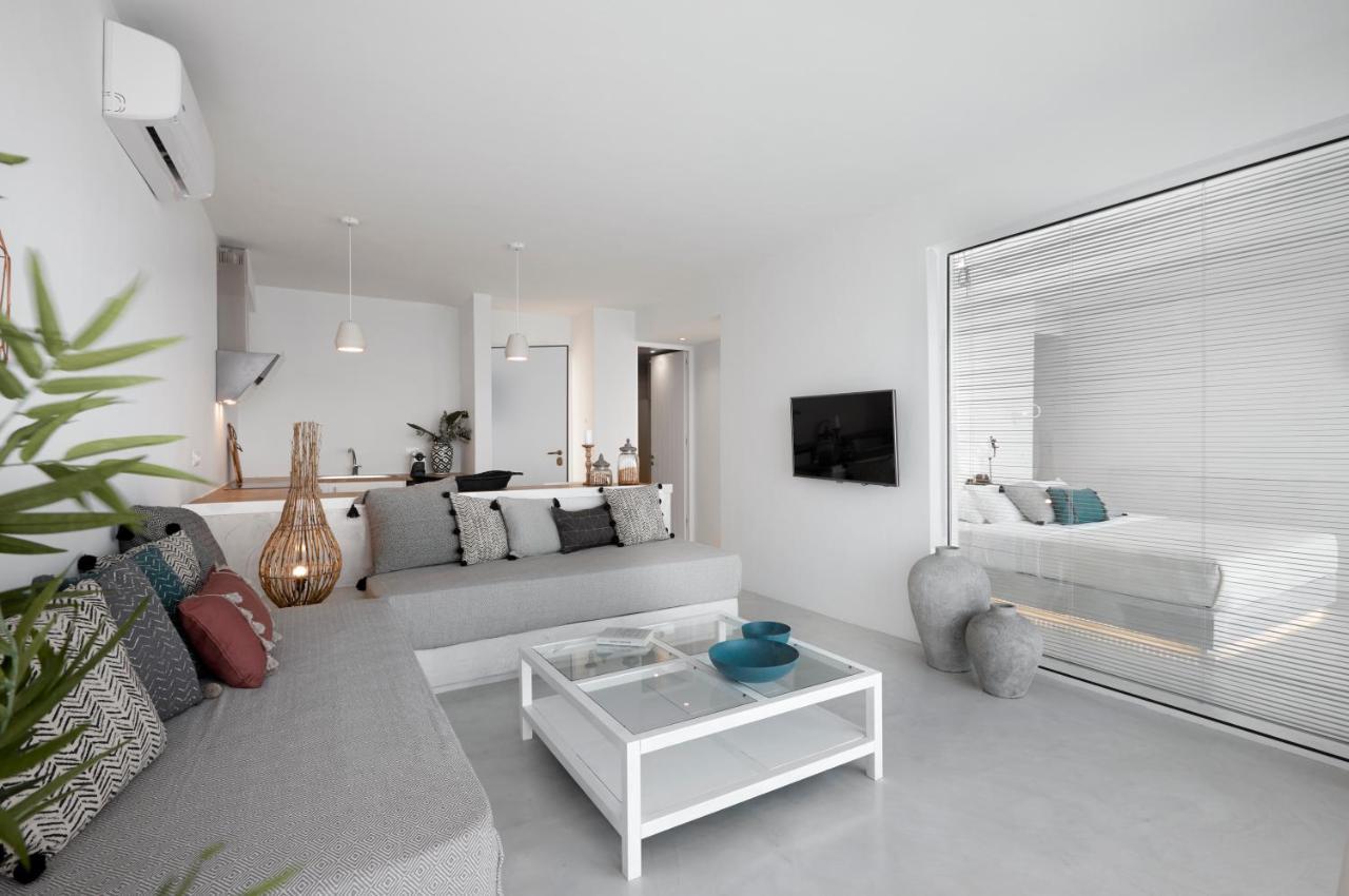 Infinite Blue Luxury Suites Fíra Kültér fotó